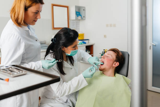 Best Broken or Cracked Tooth Emergency Dentist in Ocean Bluff Brant Rock, MA